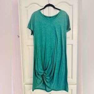 Elegant Green Midi Dress